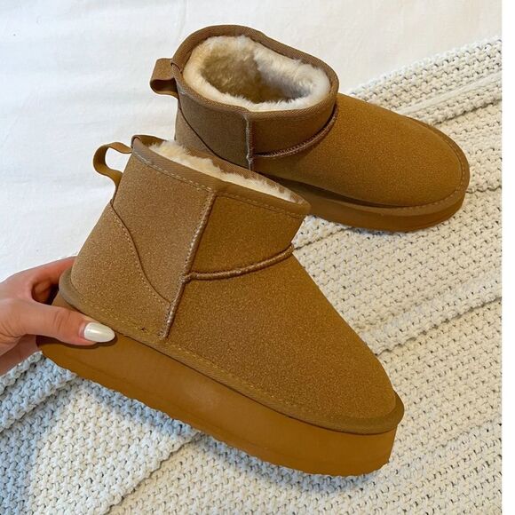 TAN CHESTNUT PLATFORM FURRY UGG EGO GENERIC BOOT - Picture 1 of 3